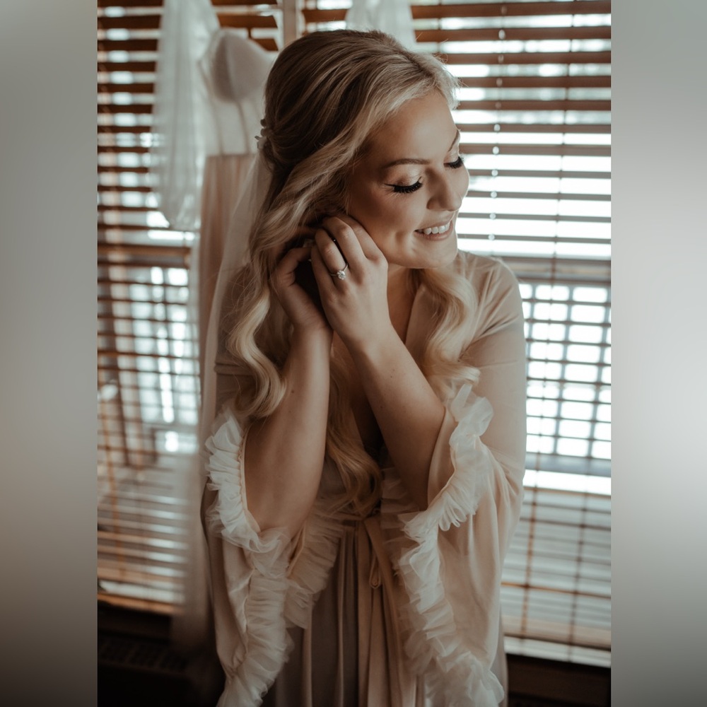 Bridal robe, soft taupe tone, size medium, with belt